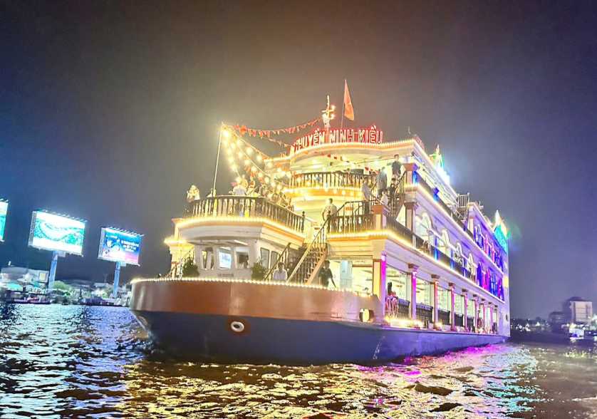 du-thuyen-ninh-kieu
